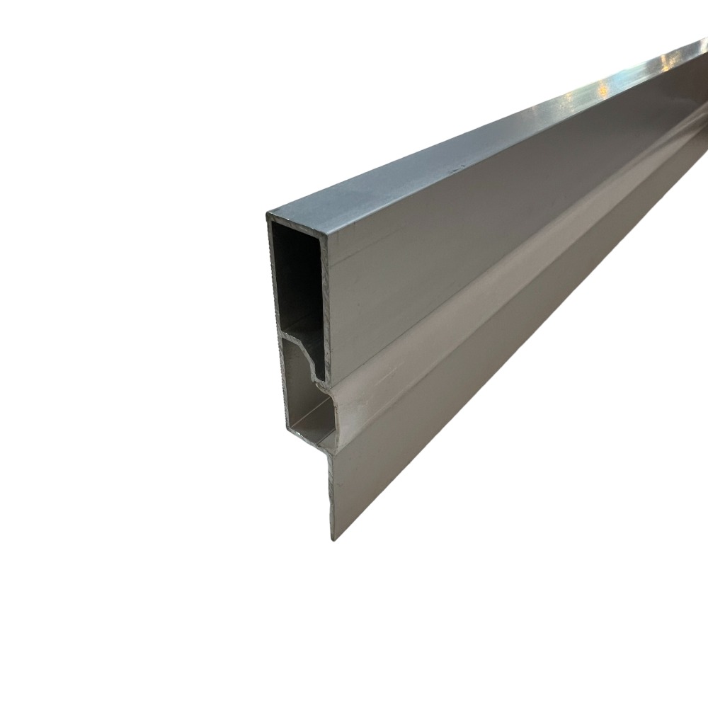 Профіль алюмінієвий BIOM PLP-601 60х10 плінтус анодований, м