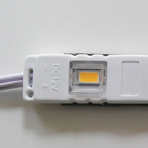 Свiтлодiодний модуль BRT M2 5630-3 led W 1,5W 6500K, 12В, IP65 бiлий закритий з лiнзой