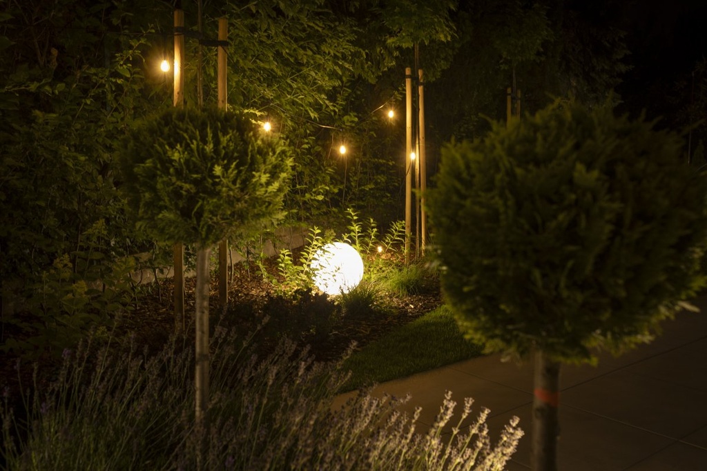 Світильник садовий куля GTV MARMO, E27, макс. 20Вт, IP65, d28см, пластик (OS-MARMO28-00)