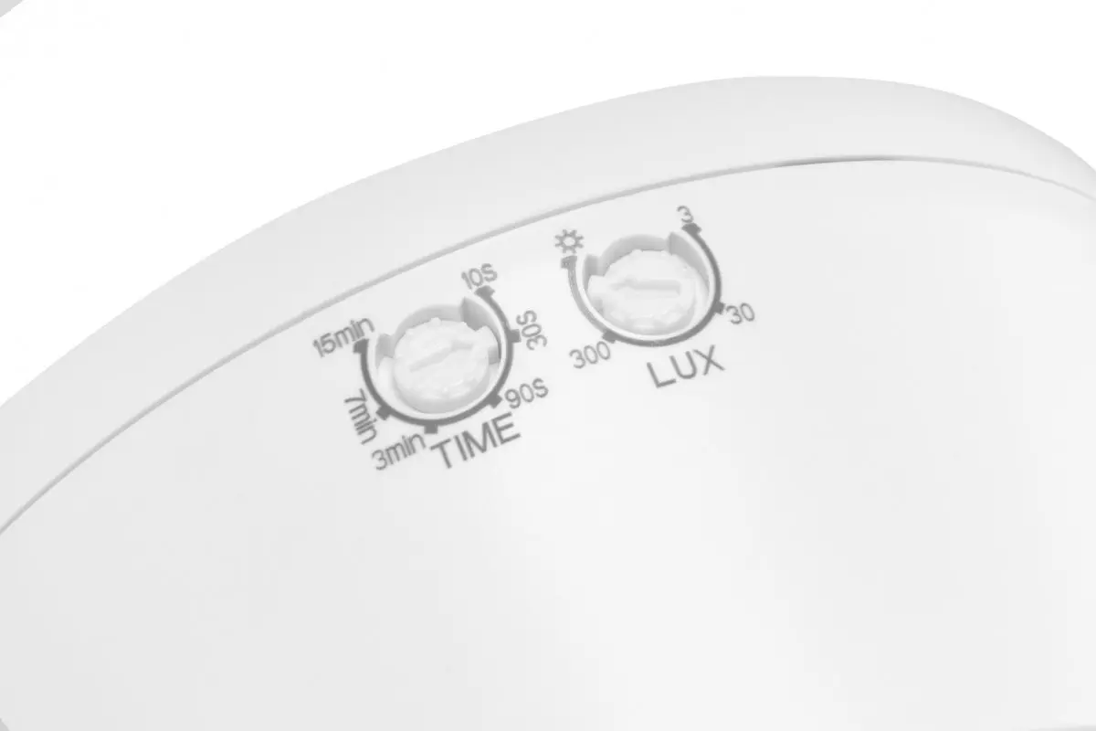 Датчик руху GTV CR-21, макс.2000Вт, кут 360⁰, радіус дії 30м, білий