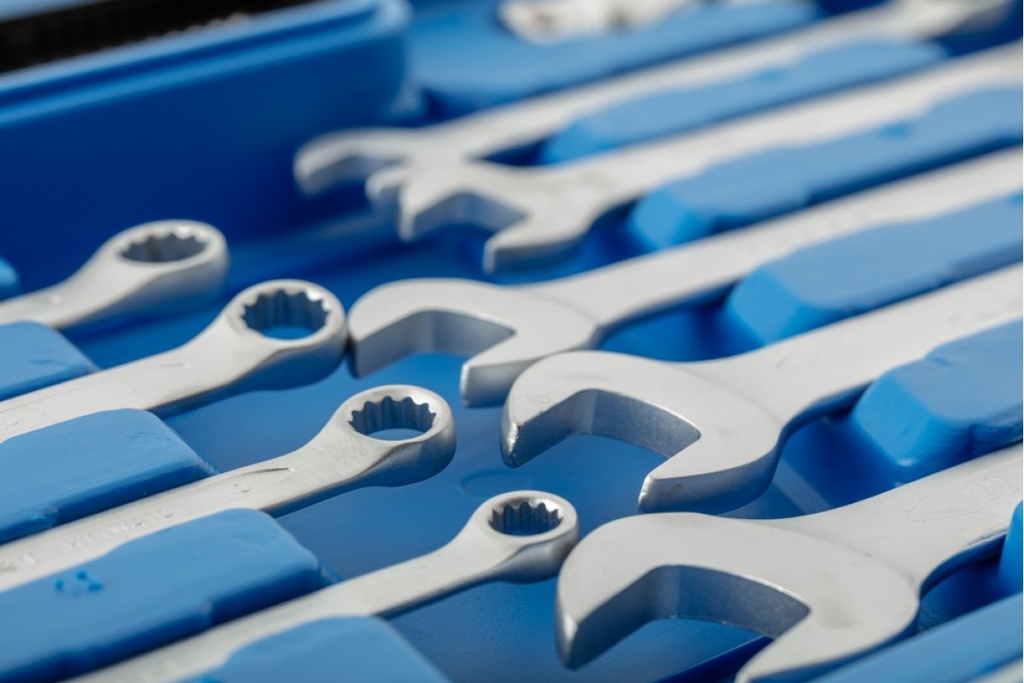 Інструменти HOEGERT набір 85 шт. 1/4", 1/2" (HT1R425)