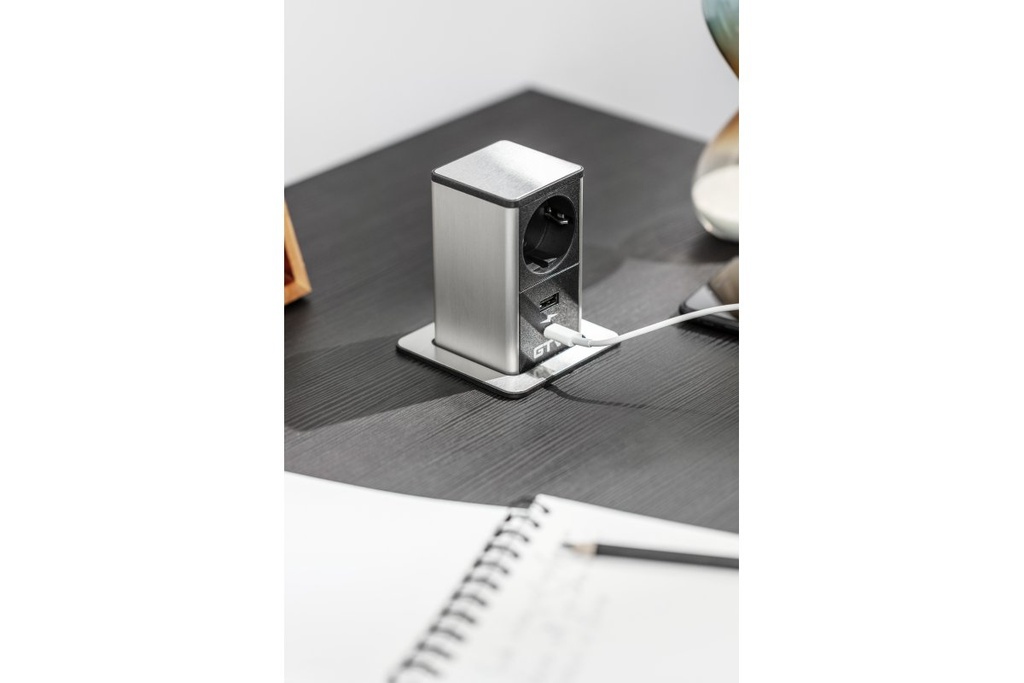 Подовжувач GTV врізний-висувний квадратний TOWER, 1xSCHUKO, 1xUSB A, 1xTYPE-C, кабель 1,5м, чорний/інокс (AE-GMW1STOW-20)