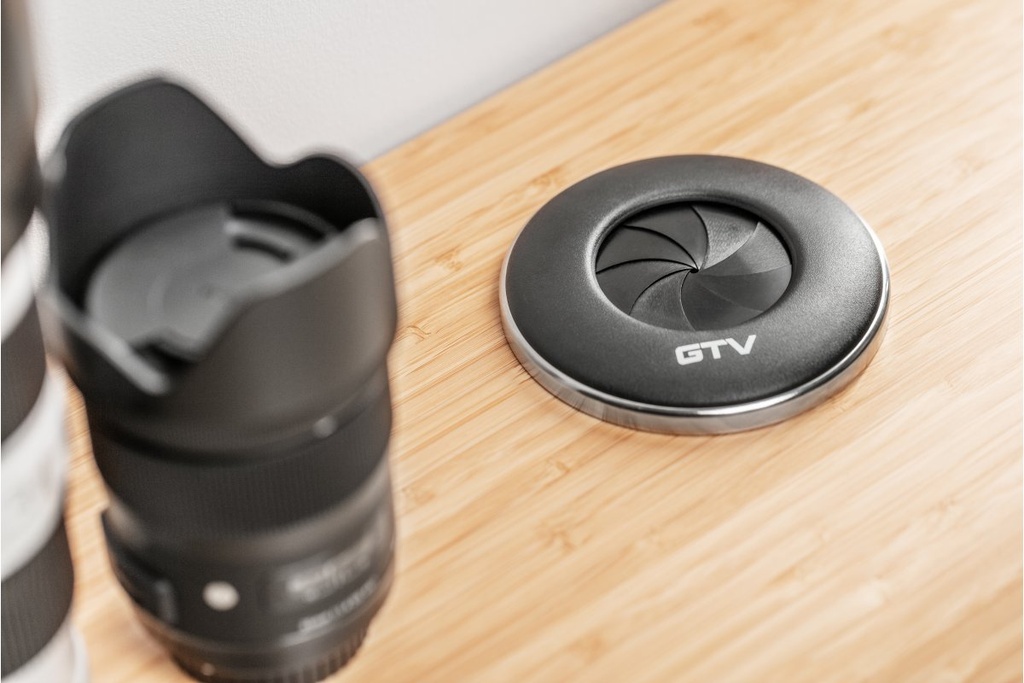 Подовжувач GTV круглий врізний SHUTTER, 1xSCHUKO, кабель з вилкою 1,5м, чорний (AE-GM1SSHU-20)