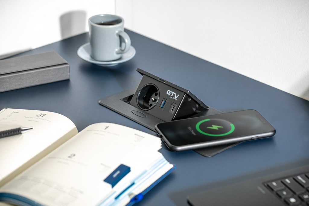 Подовжувач вбудований GTV AVARO PLUS індукційна зарядка, 1 роз. schuko, USB A+C 1,5 м, чорний