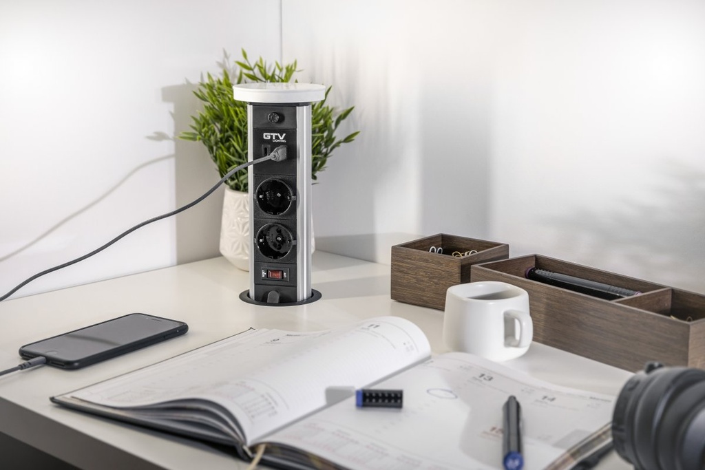 Подовжувач вбудований GTV CAMINO, індукційна зарядка, 2x роз. schuko, USB A+C 10W, 1,5 м, чорний