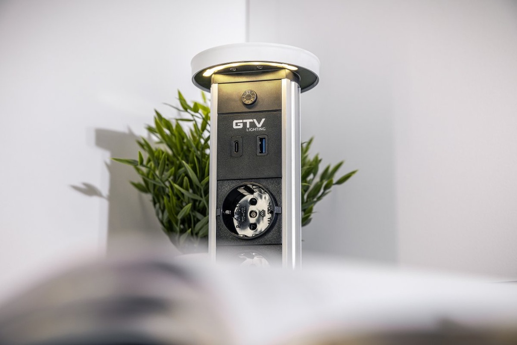 Подовжувач вбудований GTV CAMINO, індукційна зарядка, 2x роз. schuko, USB A+C 10W, 1,5 м, чорний