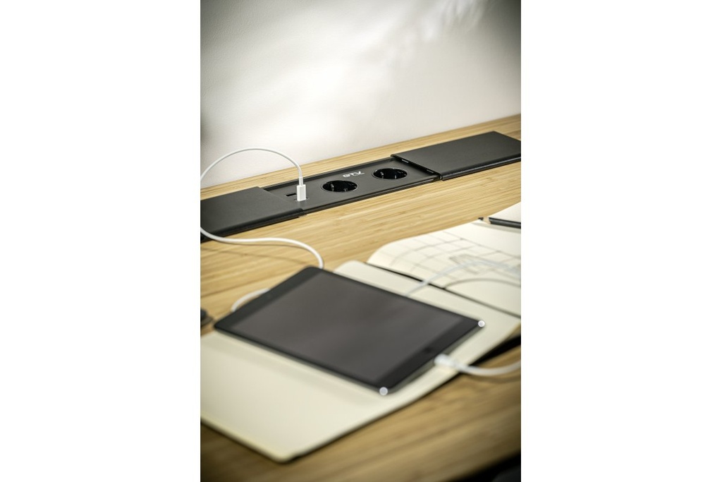 Подовжувач вбудований GTV PRESTINO, 2x роз. schuko, USB A+C, RJ45, HDMI, 1,5 м, срібний