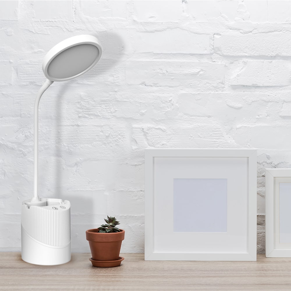 Акумуляторний світлодіодний настільний світильник Ardero DE1740ARD 5Вт білий