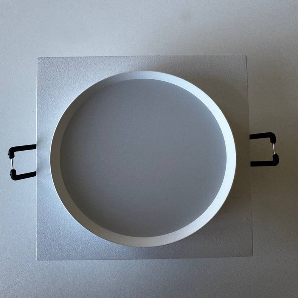 Вбудований світильник Ardero DL2818 під лампу білий