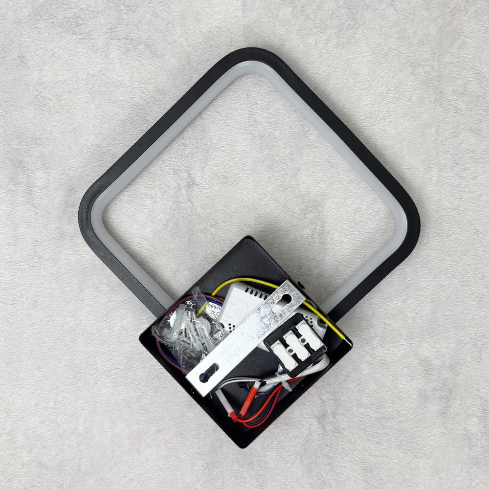 Світлодіодний накладний світильник Ardero AL6522-1ARD FORCE S 18Вт чорний