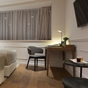 Світлодіодний настільний світильник Ardero DE1736ARD 9Вт чорний