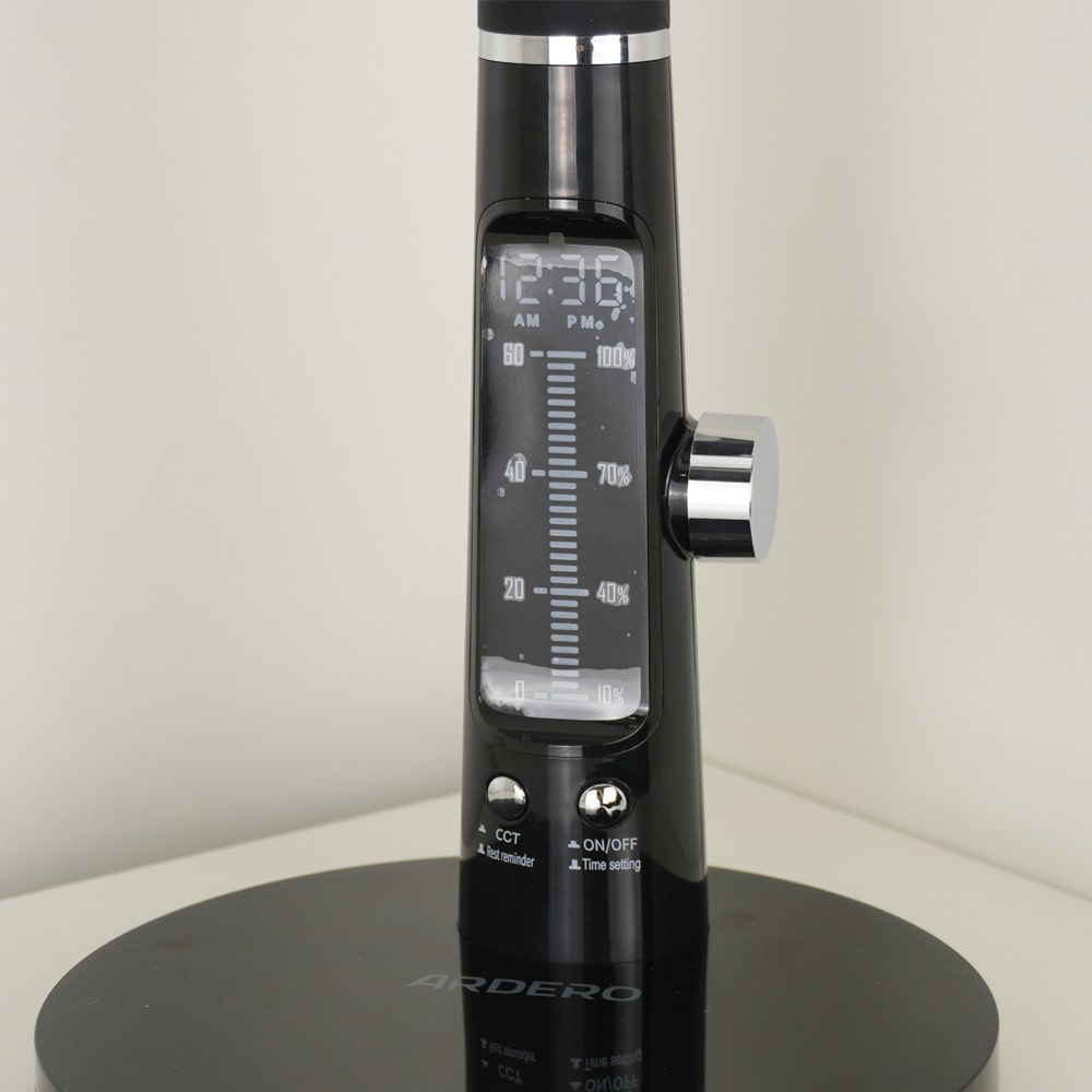 Світлодіодний настільний світильник Ardero DE1742ARD 12Вт чорний