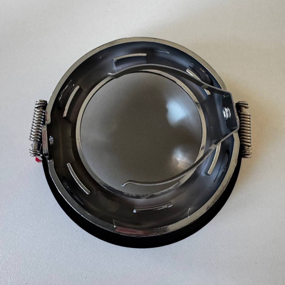 Вбудований світильник Ledcoin DL0390 під лампу чорний