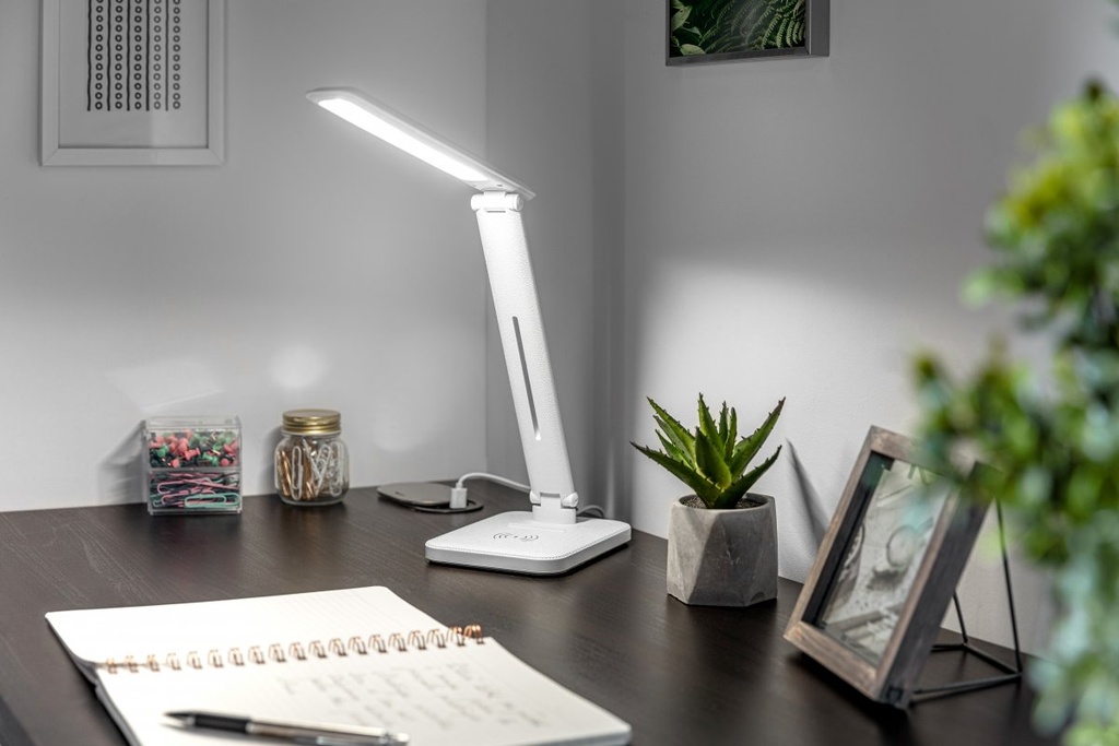 Настільна лампа з індукційною зарядкою GTV IZUKA LED, 6W, CCT, біла, працює від power bank (LB-IZK6WCCT-00)