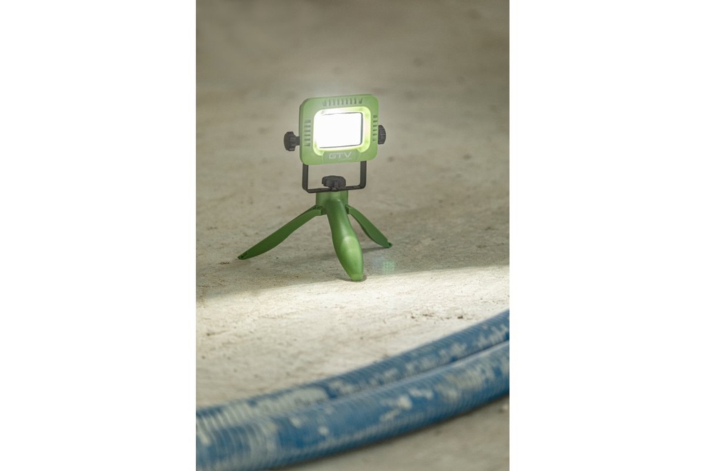 Прожектор з акумулятором GTV ALLEDO, 10W, IP54, 120°, 6400K, зелений (LD-ALCX10W-64)