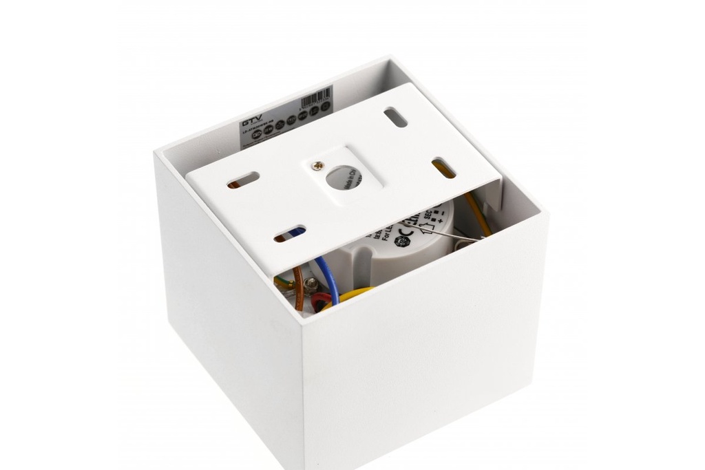 Світильник 20W LED GTV ARTEMIDA 3 роки гарантії, IP20, 4000K, 38°, квадрат, білий (LD-ATM20WBK-NB)