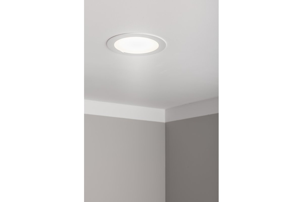 Світлодіодний світильник GTV AREZZO 18W, 1800Lm, AC220-240V, 50/60 Hz, PF>0,9, Ra≥80, IP54, IK08, 110°, CCT(3000/4000/6400K)