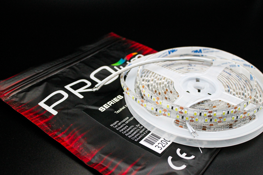 Світлодіодна LED стрічка PROLUM™ 12V; 2835\120; IP65; Series "SG", Холодний-білий (9000-10000К)