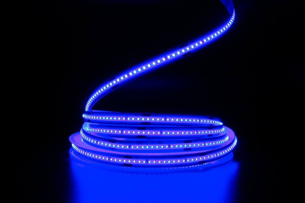 Світлодіодна LED стрічка PROLUM™ 24V; СОВ; 320; LED; IP20; Series "PRO", Синій