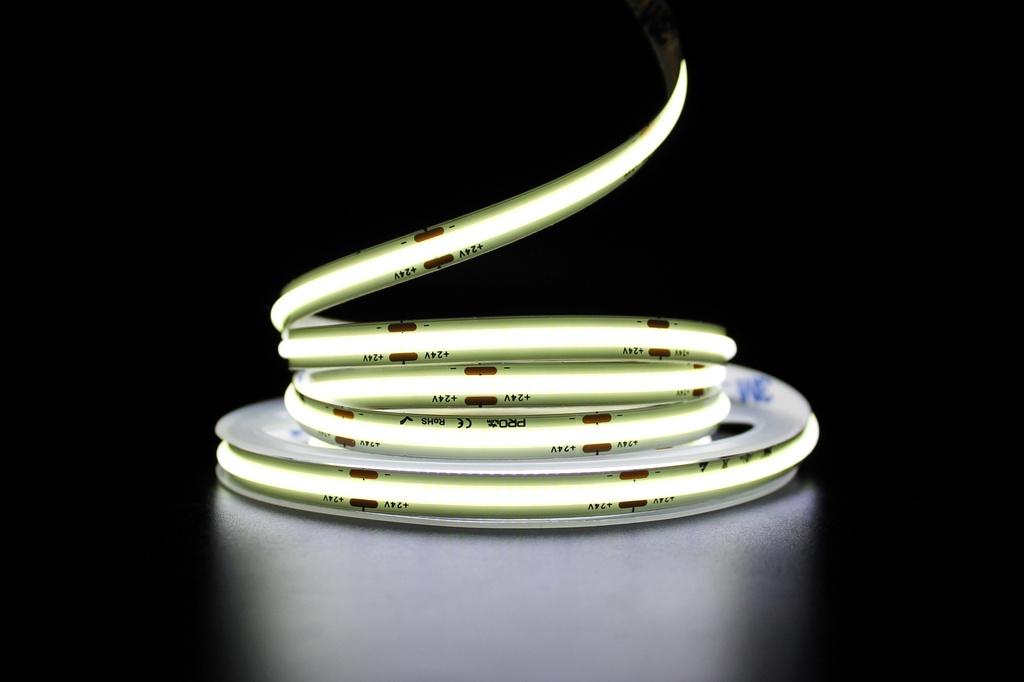 Світлодіодна LED стрічка PROLUM™ 24V; СОВ; 480 LED; IP20; Series "PRO", Білий (5500-6000К)