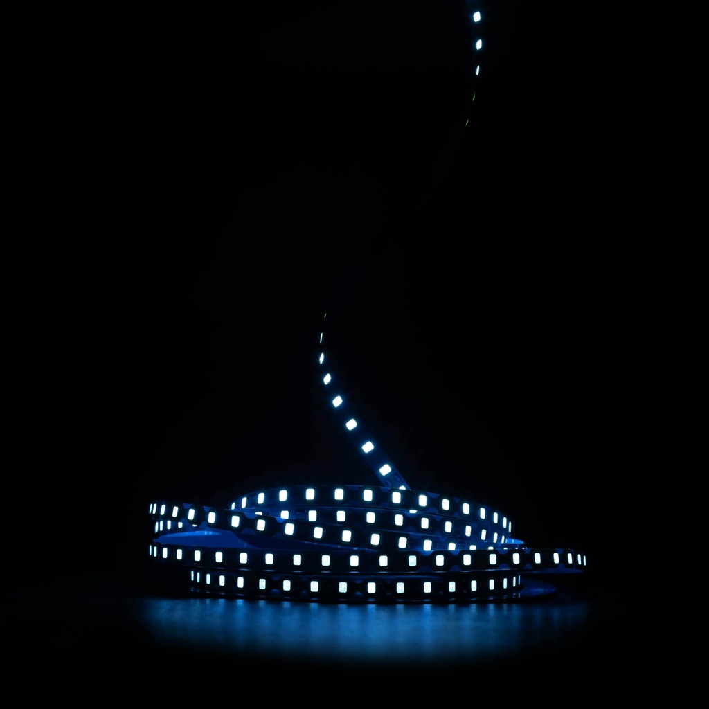 Світлодіодна LED стрічка PROLUM™ 5V; IP20; 2835\120; 6ММ; S-TYPE; Series "S", Блакитний Лід