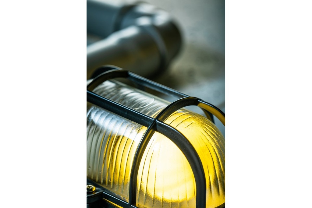 Світильник із захисною пластиковою сіткою GTV SANGUESA KAY, max 40W, E27, AC220-240V, 50-60Hz, IP44, ABS/скло, чорний