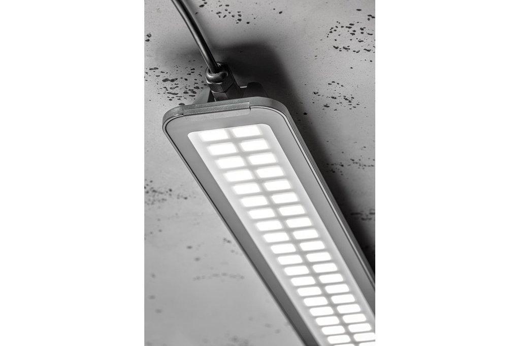 Світлодіодний світильник GTV LED LUNAR, 80W, 8000Lm, AC85-265V, IP66, 120cm, 60 °, RA> 80, ПК / СТЕКЛО, 4000K