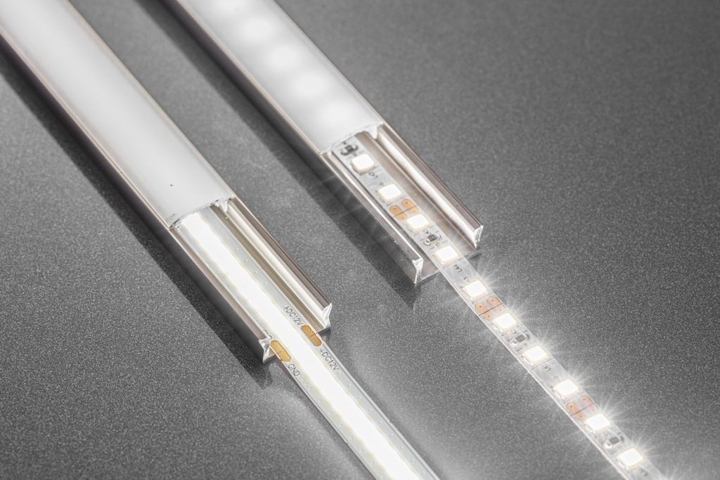 Стрічка GTV COB 12V, 480LED/m, 8mm, 10W/m, 750lm/W, 2700K, 5м