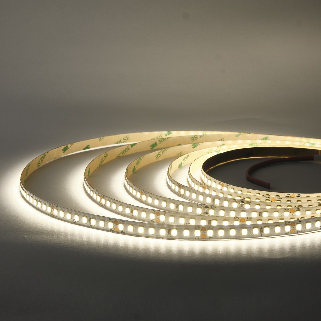 LED стрічка COLORS 160-2835-24V-IP20 13W 2015Lm 4000K 5м (D8160-24V-8mm-NW)